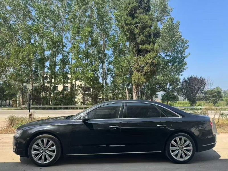 菏泽18年奥迪A8L7