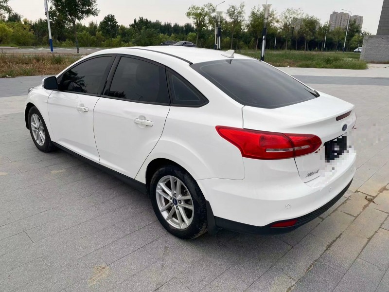 菏泽18年福特福克斯8