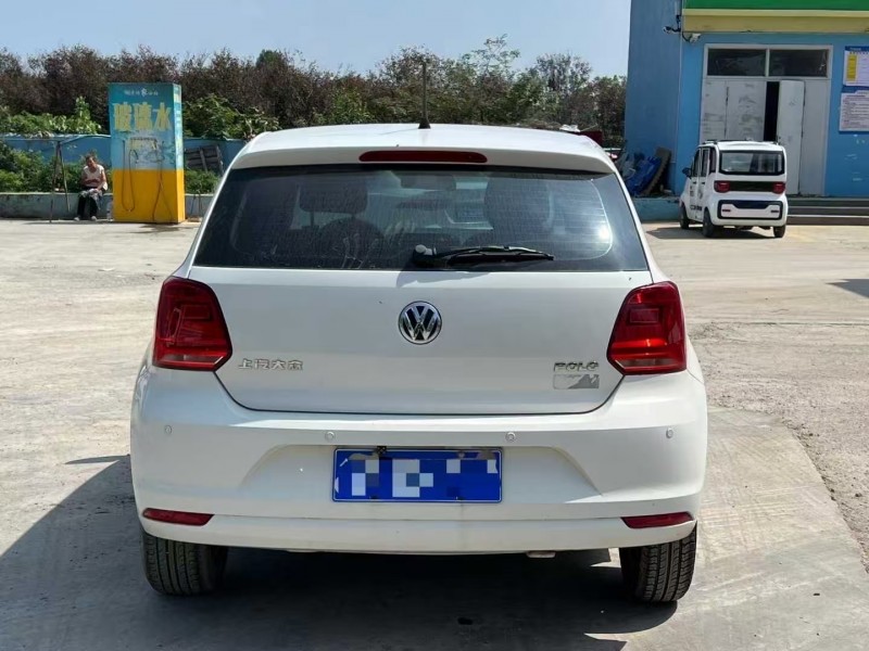 菏泽17年大众polo9