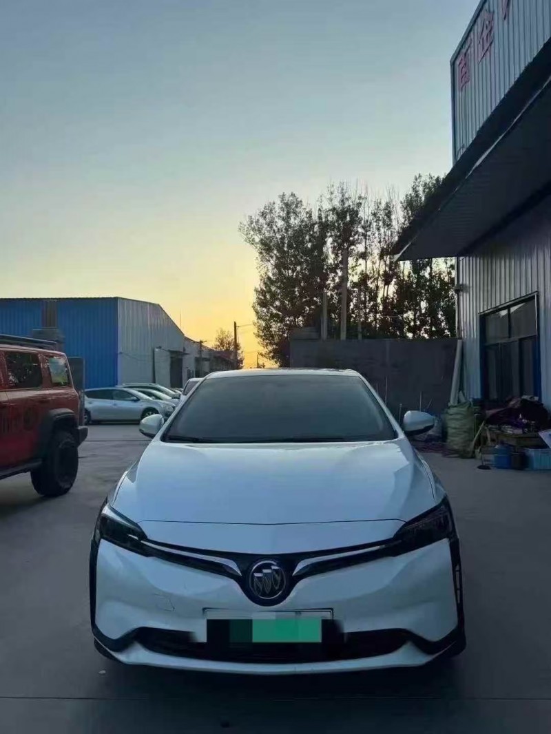 菏泽23年别克微蓝1