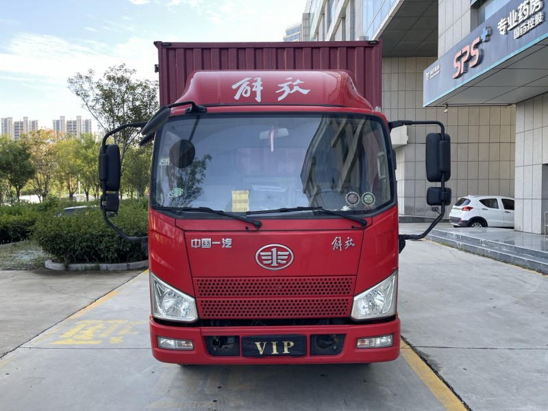 济宁21年解放箱货J61