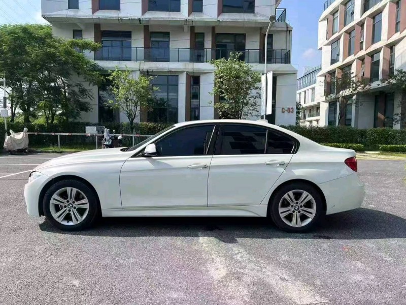 广州13年宝马3系6