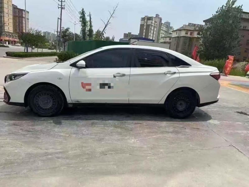 菏泽20年启辰D604