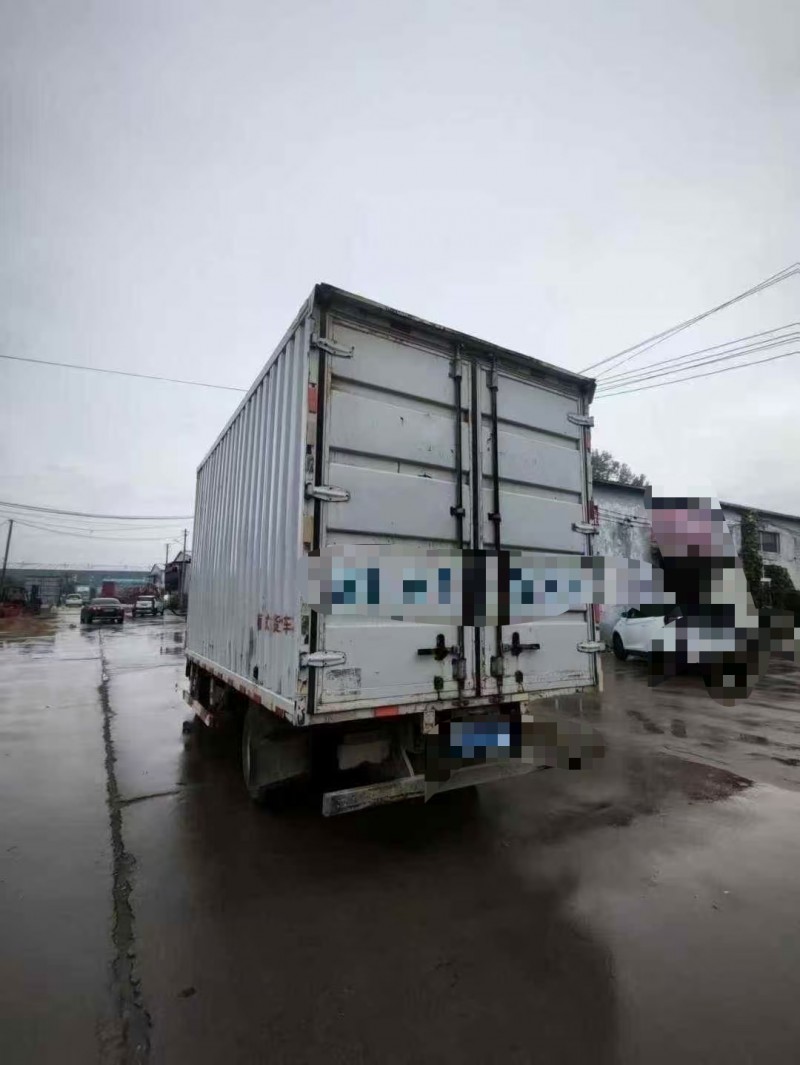 菏泽21年卡车系列重汽豪沃6