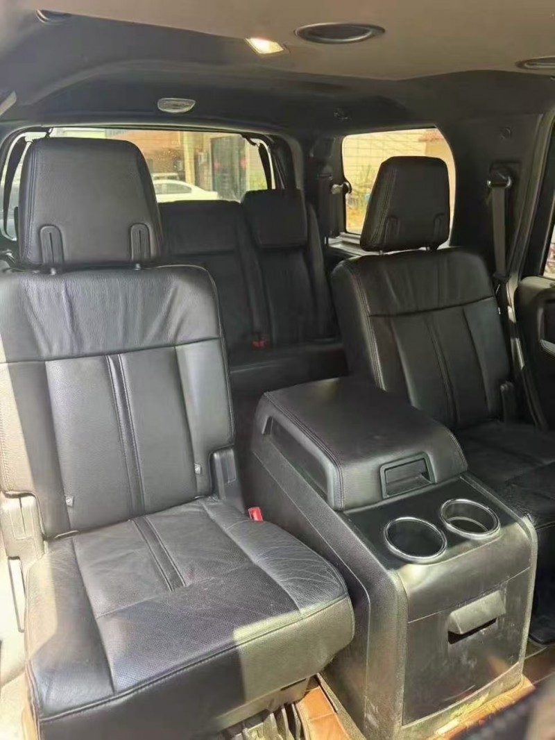 菏泽17年林肯领航员3