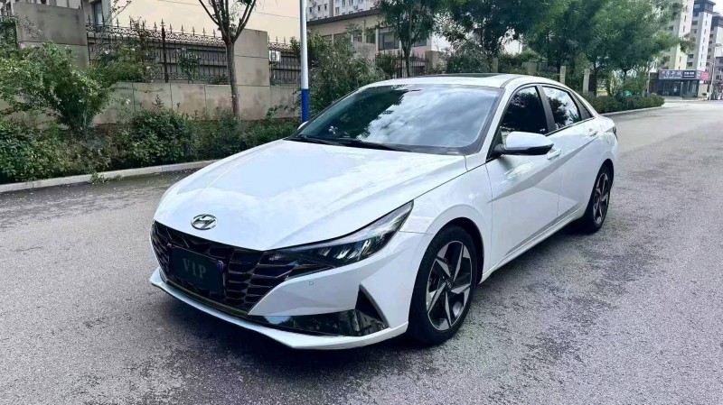 潍坊22年现代伊兰特2