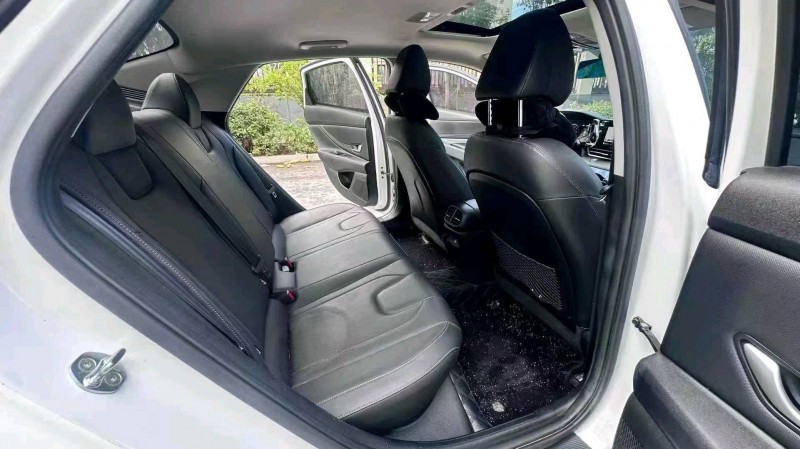 潍坊22年现代伊兰特6