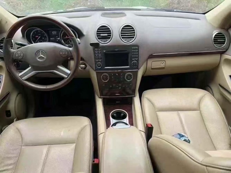 菏泽10年奔驰GL6