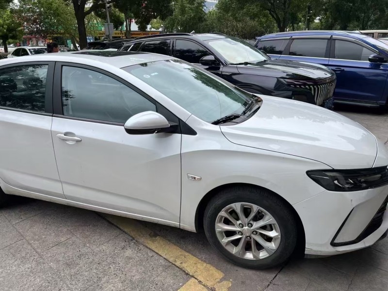 菏泽23年雪佛兰科鲁兹2