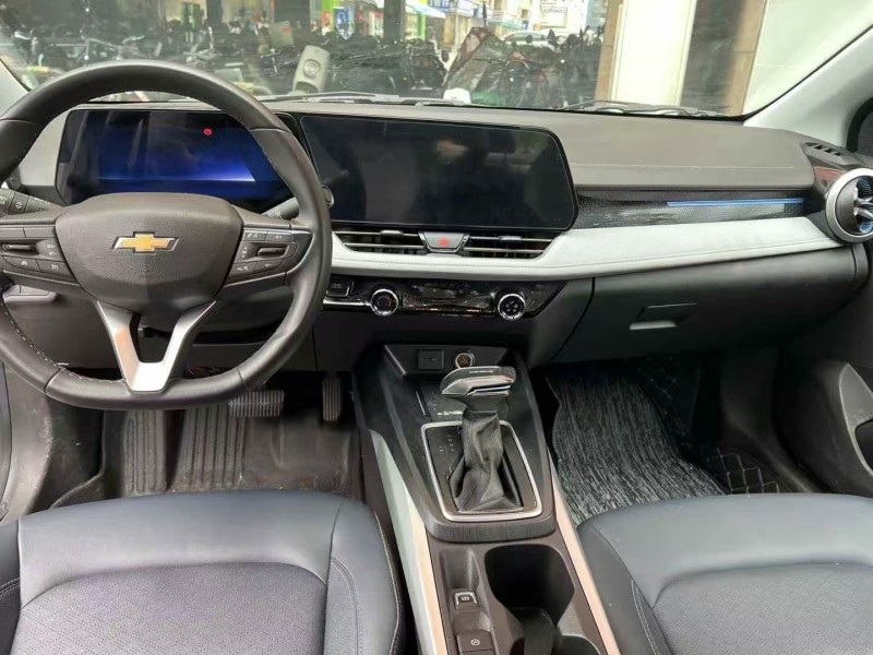 菏泽23年雪佛兰科鲁兹5