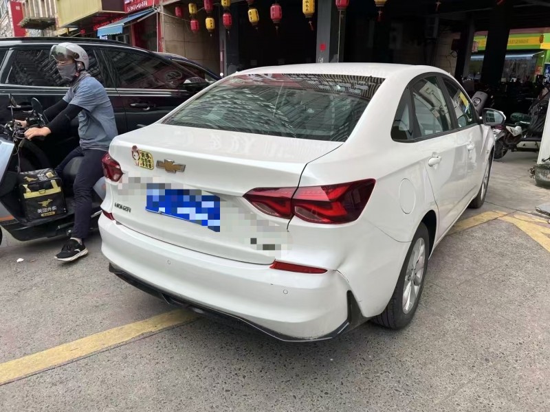 菏泽23年雪佛兰科鲁兹7