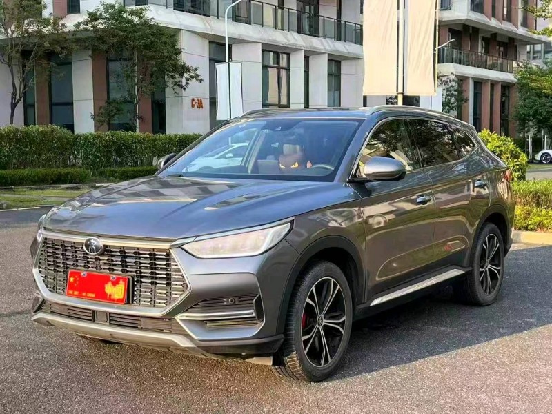 广州21年比亚迪宋2