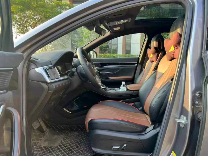 广州21年比亚迪宋9