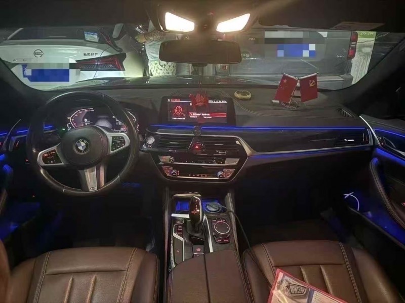 宁波20年宝马5系5