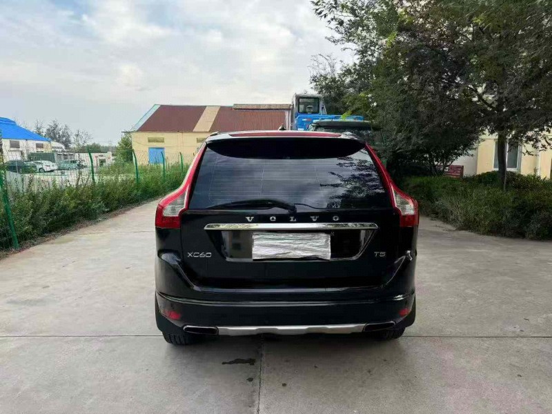徐州13年沃尔沃XC609