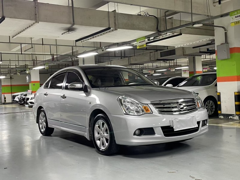 成都12年日产轩逸2