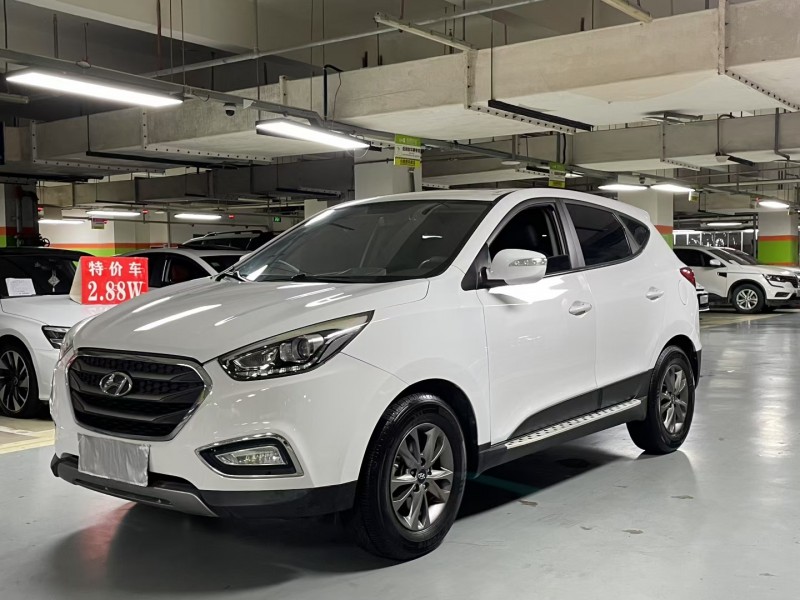 成都17年现代ix352