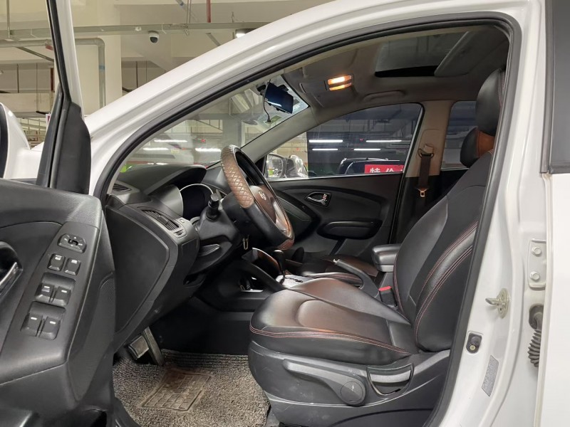 成都17年现代ix354