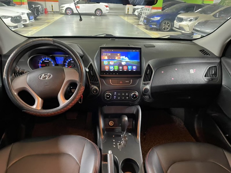 成都17年现代ix356