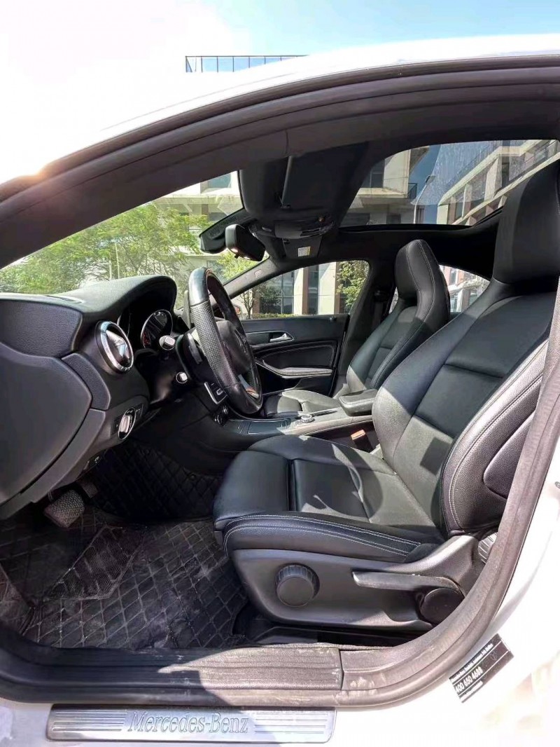 广州18年奔驰CLA9