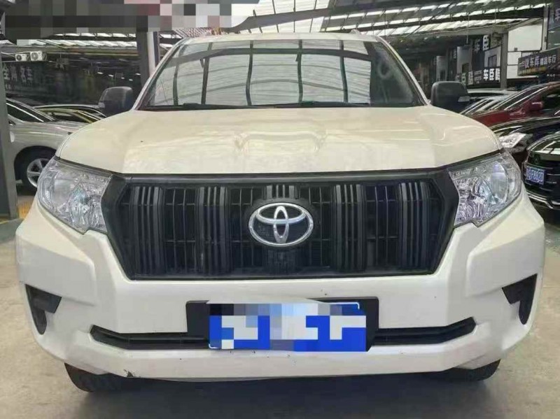 广州19年丰田普拉多1