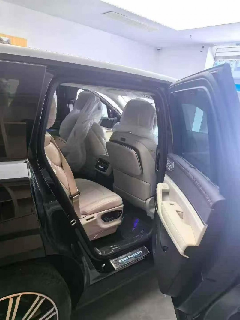 广州25年腾势N93