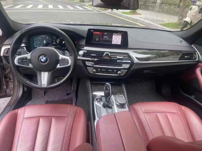 广州19年宝马5系5