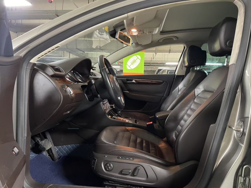 成都12年大众迈腾4