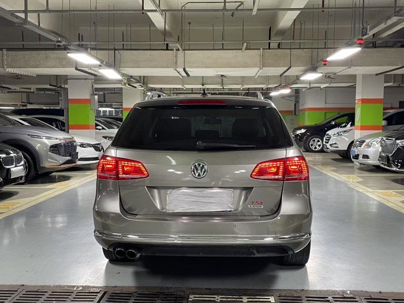 成都12年大众迈腾8