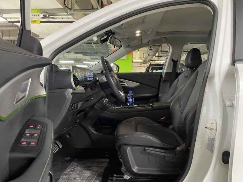 成都24年东风雷霆4