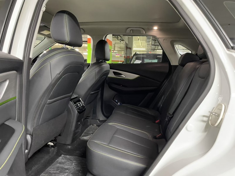 成都24年东风雷霆5