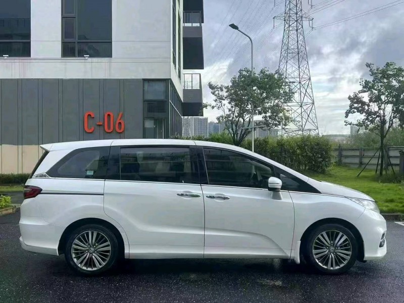 广州19年本田奥德赛6