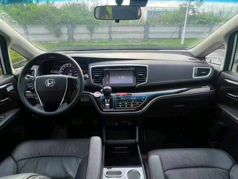 广州19年本田奥德赛8