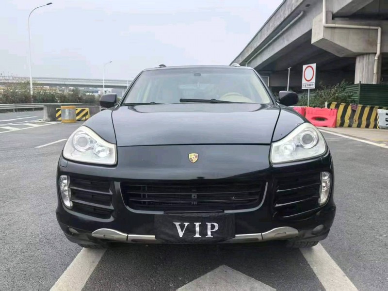 广州08年保时捷卡宴1