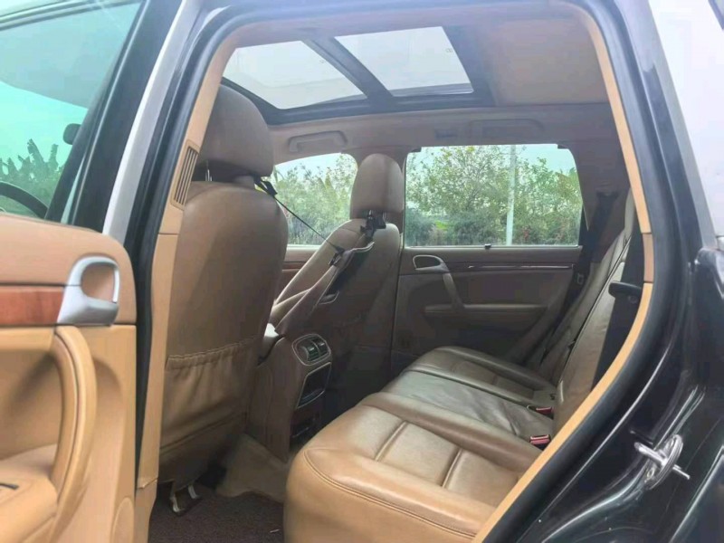 广州08年保时捷卡宴7