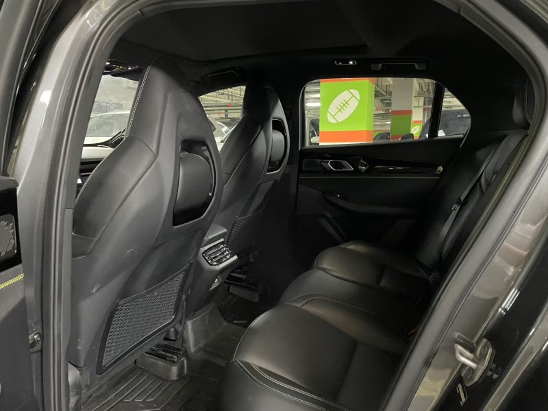 成都23年领克033