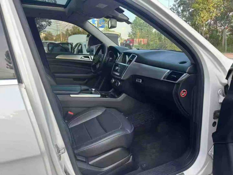 徐州14年奔驰ML7