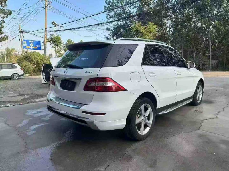 徐州14年奔驰ML8