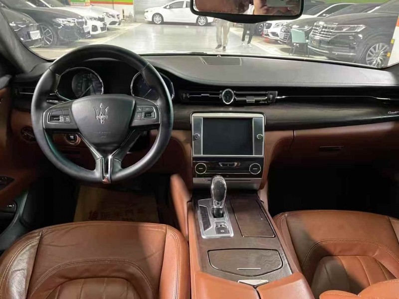 成都14年玛莎拉蒂总裁6