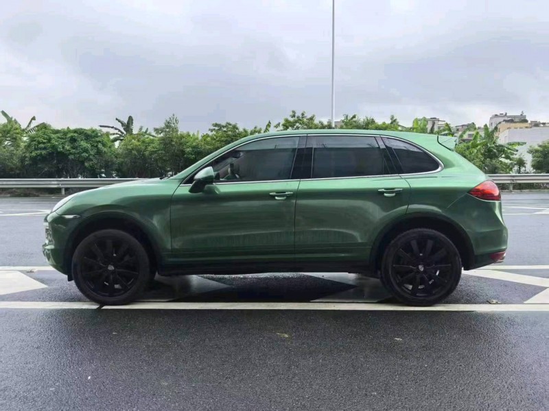 广州11年保时捷卡宴6