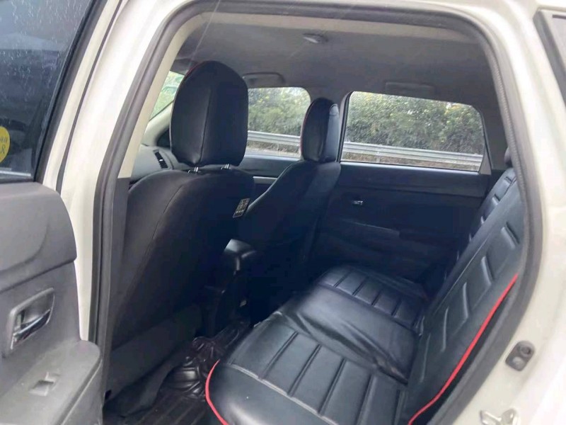 广州14年三菱劲炫7