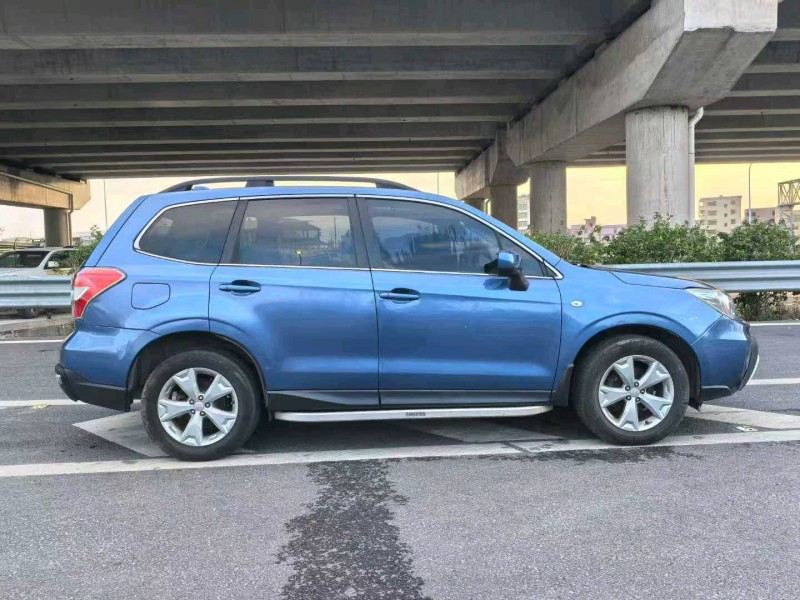 广州14年斯巴鲁森林人4