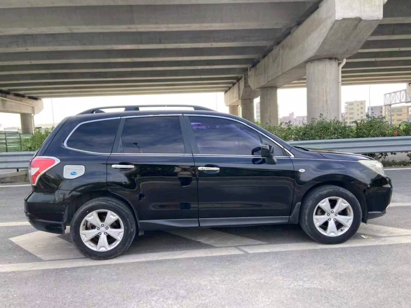 广州14年斯巴鲁森林人4