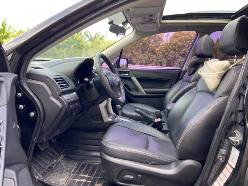 广州14年斯巴鲁森林人7