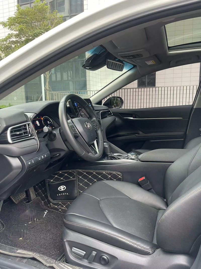 佛山24年丰田凯美瑞4