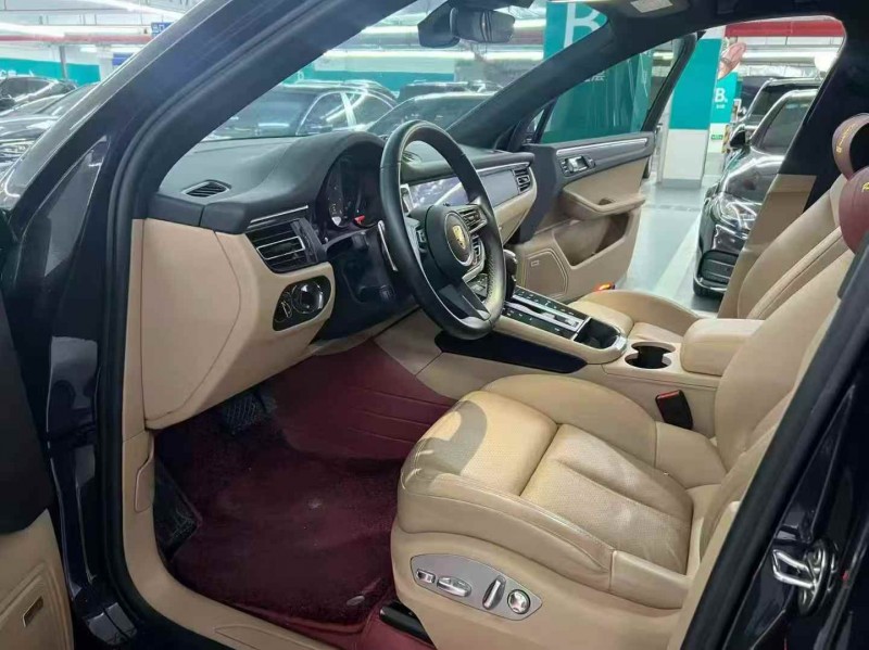 广州22年保时捷Macan4