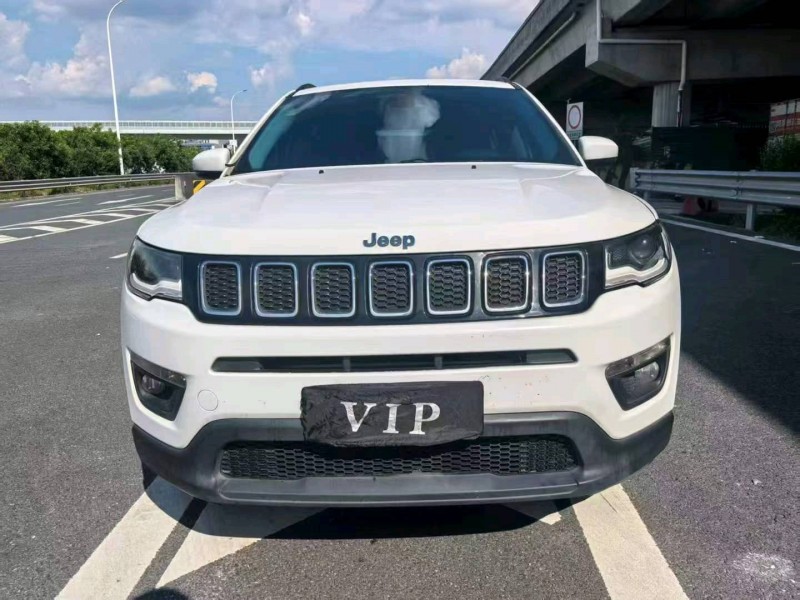 广州17年Jeep指南者1