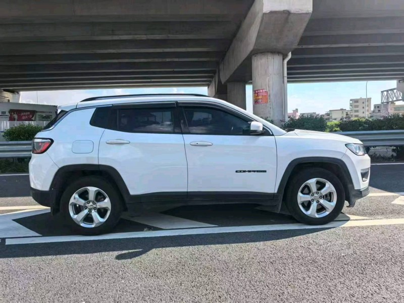 广州17年Jeep指南者4