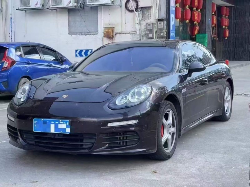 广州14年保时捷帕拉梅拉2
