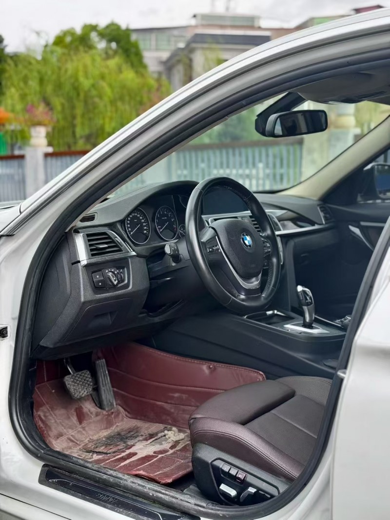 广州19年宝马3系6